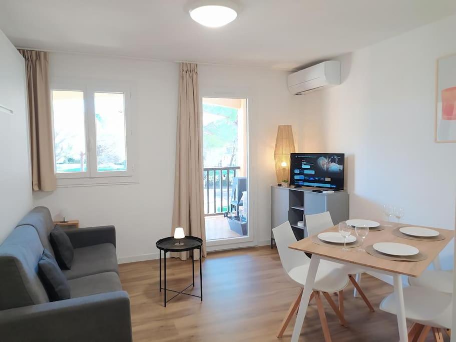 Ideal Saint Raphael Piscine Clim Parking Leilighet Eksteriør bilde